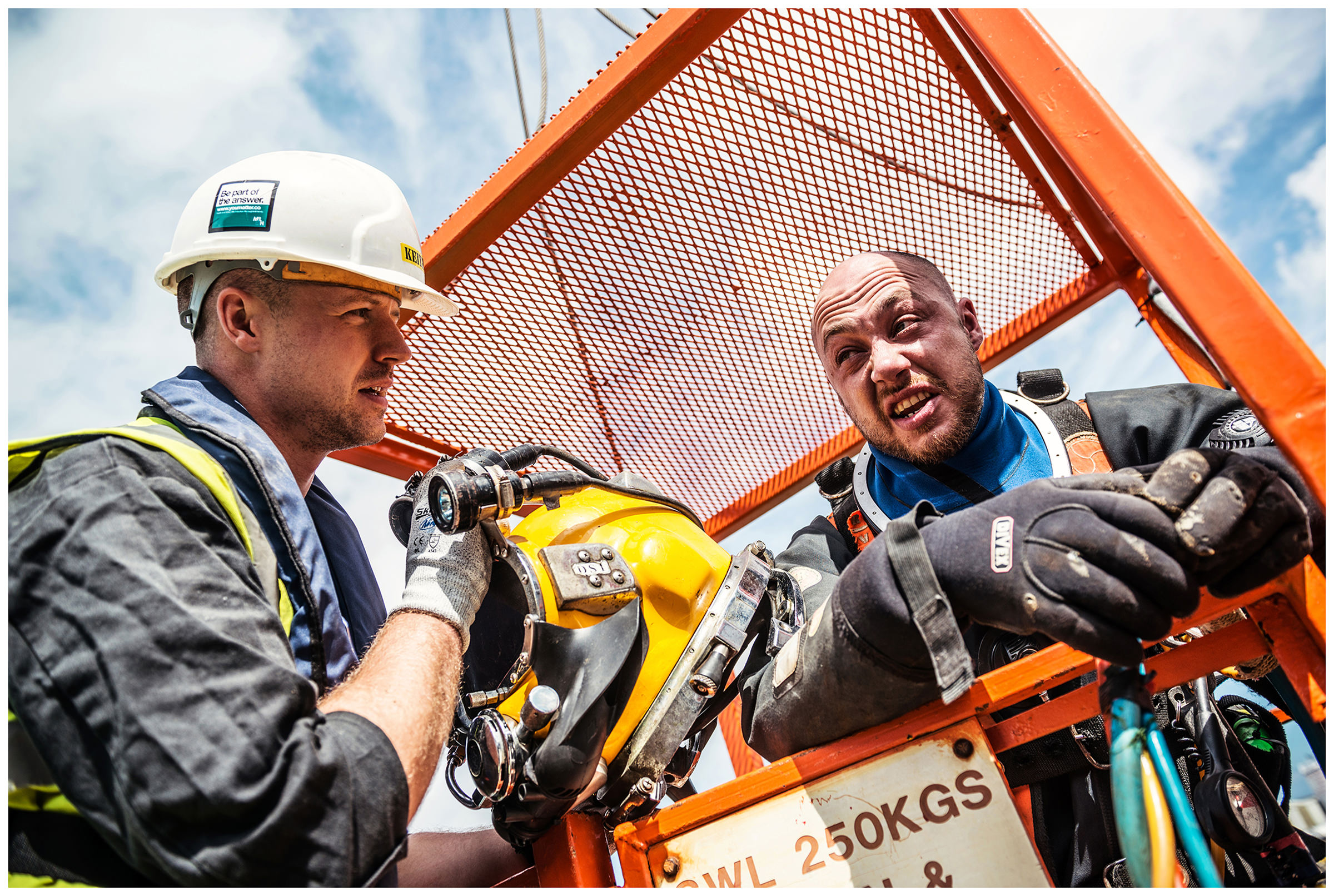 Scotland, Peterhead. The management of the fishing port is thinking about deepening the port. In order to ensure that the project is feasible, a diving company was commissioned.